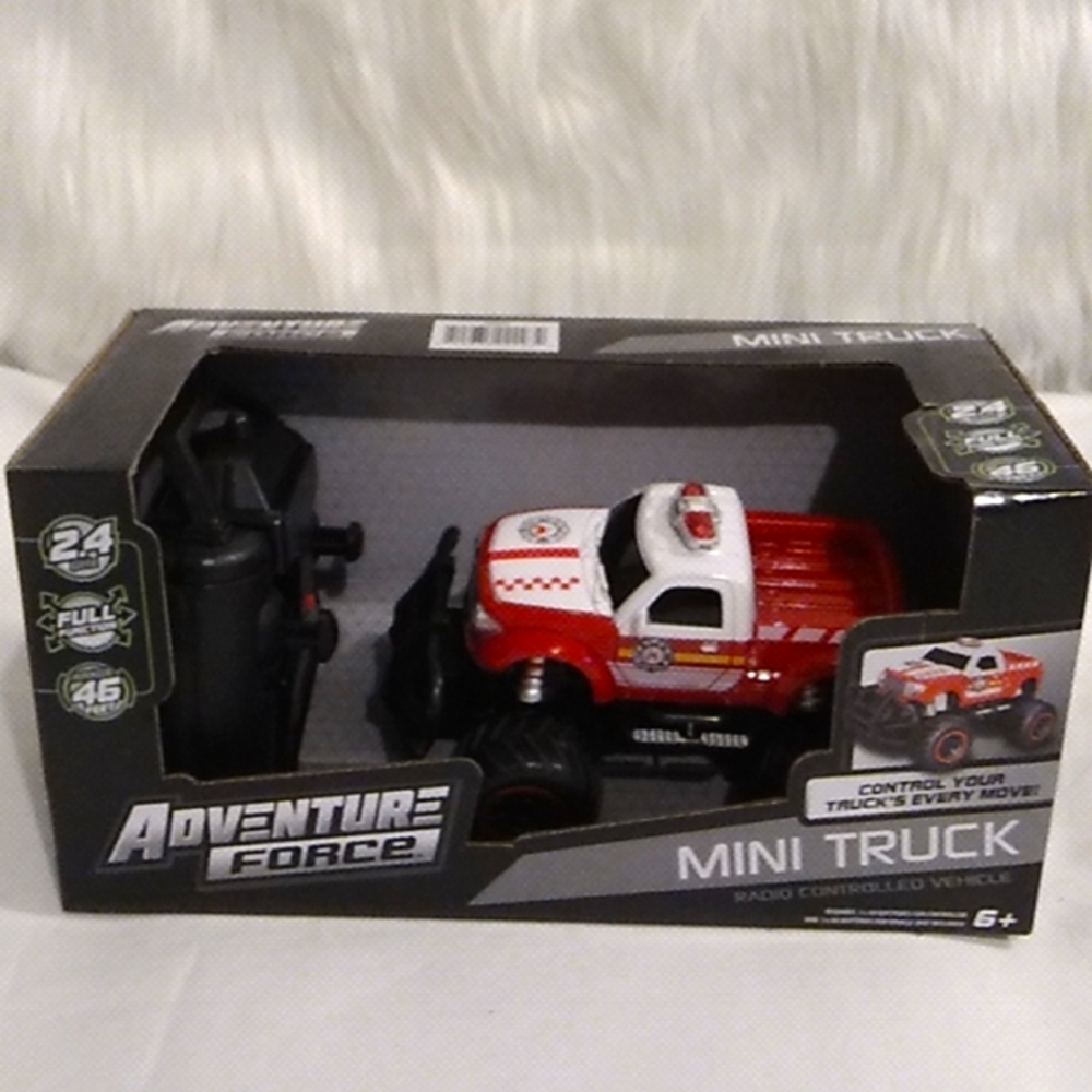 HOLIDAY SALE! NWT Adventure Force Mini Truck Radio Controlled Vehicle